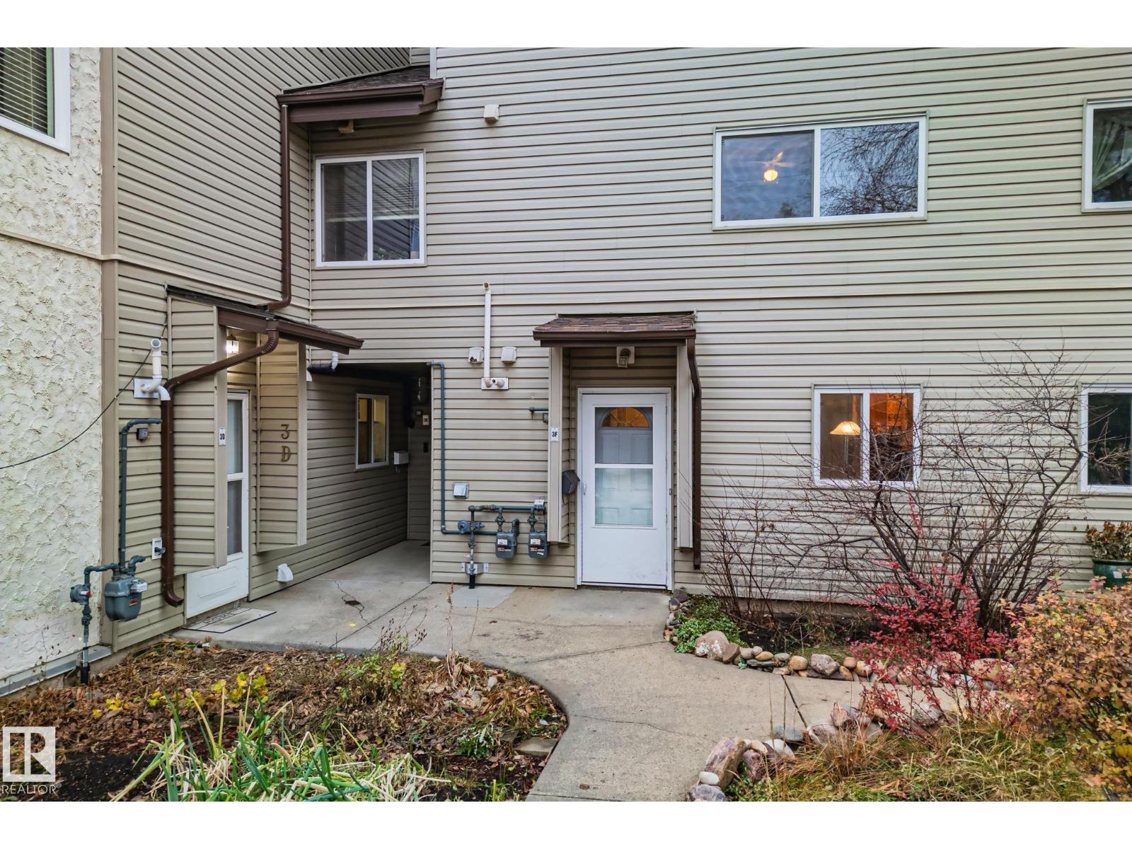 3f Meadowlark Vg Nw, Edmonton, Alberta  T5R 5X3 - Photo 38 - E4465594