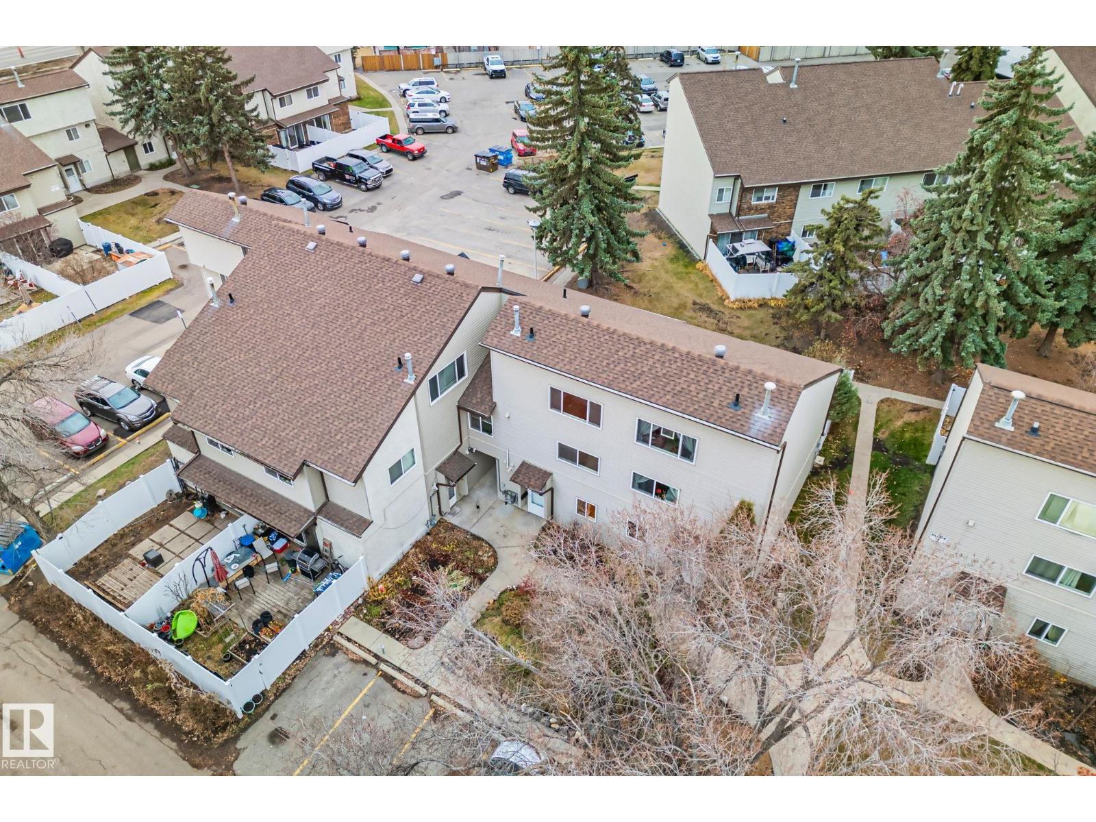 3f Meadowlark Vg Nw, Edmonton, Alberta  T5R 5X3 - Photo 44 - E4465594