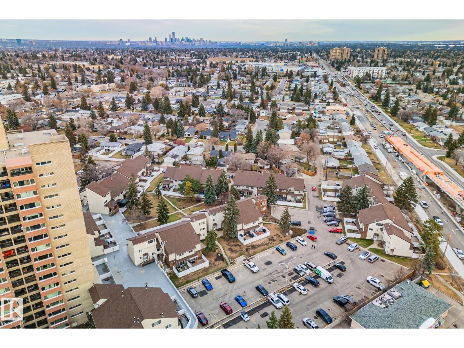 3f Meadowlark Vg Nw, Edmonton, Alberta  T5R 5X3 - Photo 49 - E4465594