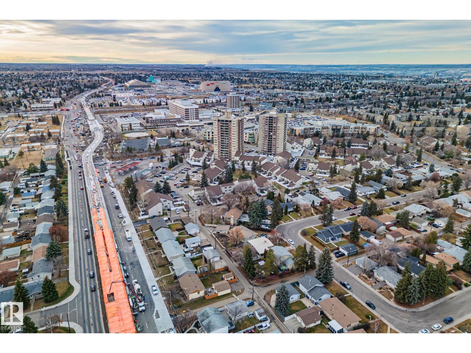 3f Meadowlark Vg Nw, Edmonton, Alberta  T5R 5X3 - Photo 52 - E4465594