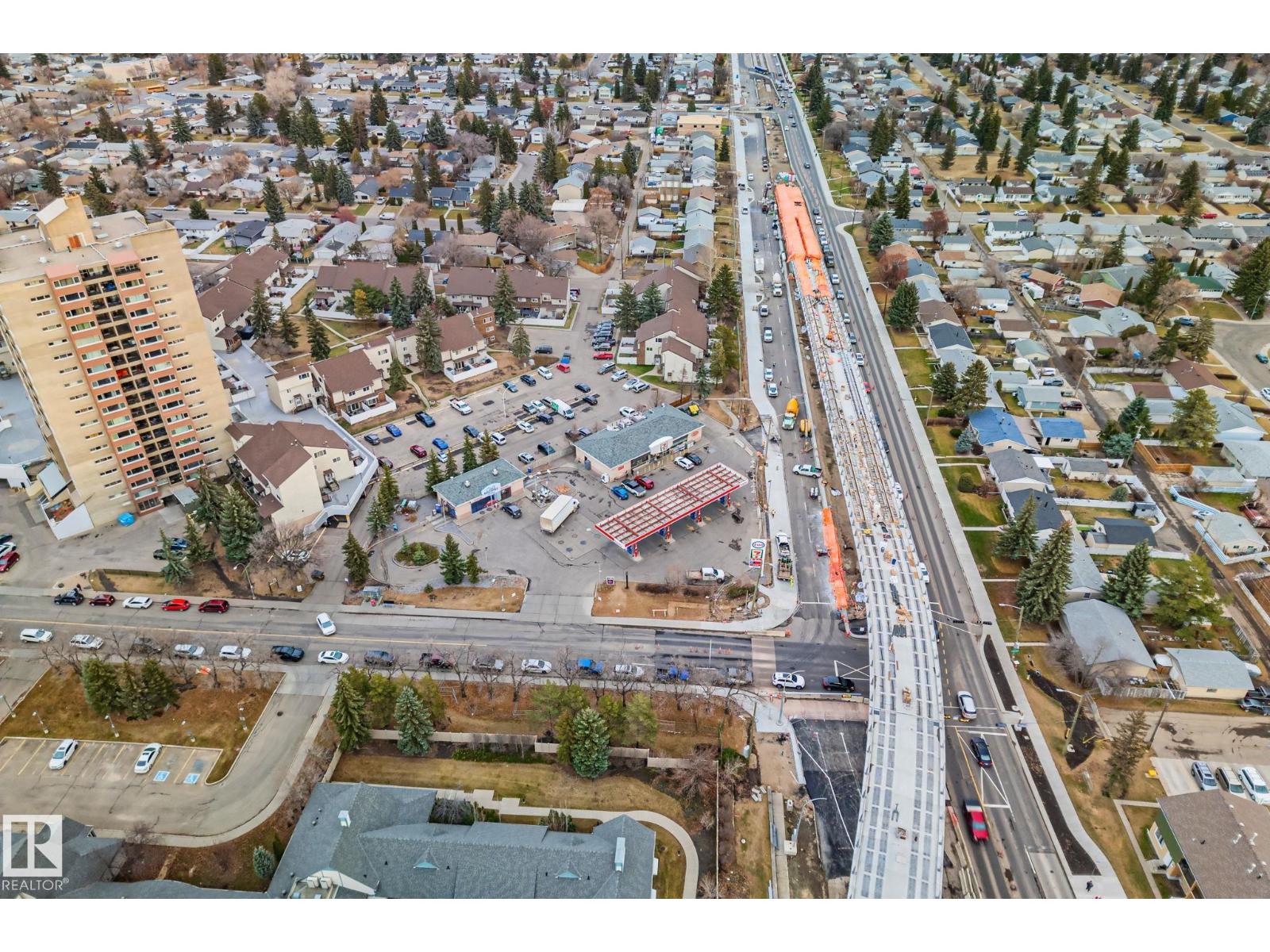 3f Meadowlark Vg Nw, Edmonton, Alberta  T5R 5X3 - Photo 56 - E4465594