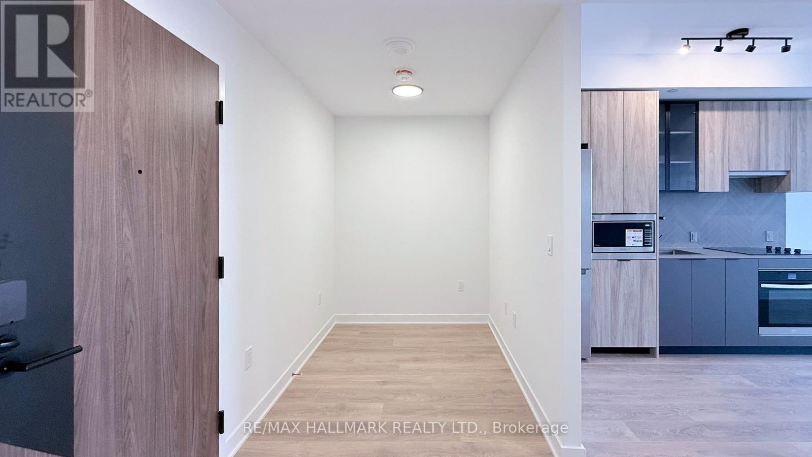 408 - 1037 The Queensway, Toronto, Ontario  M8Z 6C7 - Photo 9 - W12541158