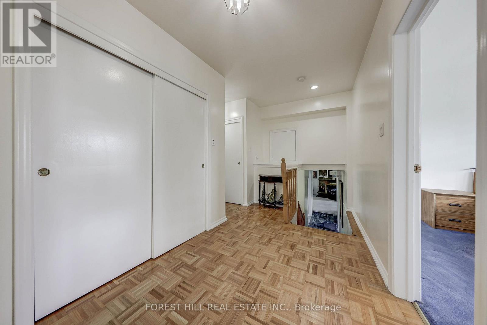 89 Portage Avenue, Toronto, Ontario  M9N 3H2 - Photo 20 - W12541160