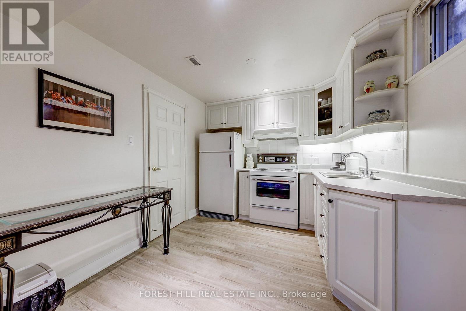 89 Portage Avenue, Toronto, Ontario  M9N 3H2 - Photo 31 - W12541160