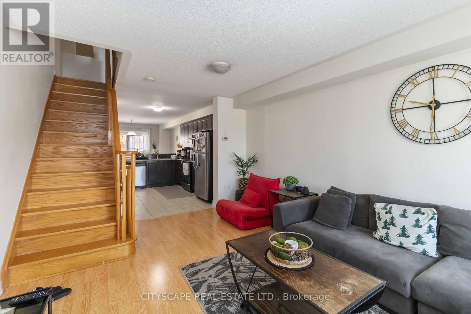 40 Peach Drive, Brampton, Ontario  L6R 0W6 - Photo 12 - W12541166