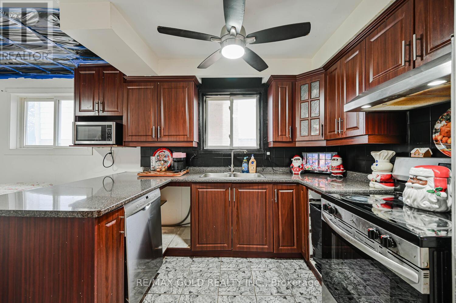 3299 Twilight Road, Mississauga, Ontario  L4T 1Z8 - Photo 17 - W12541244