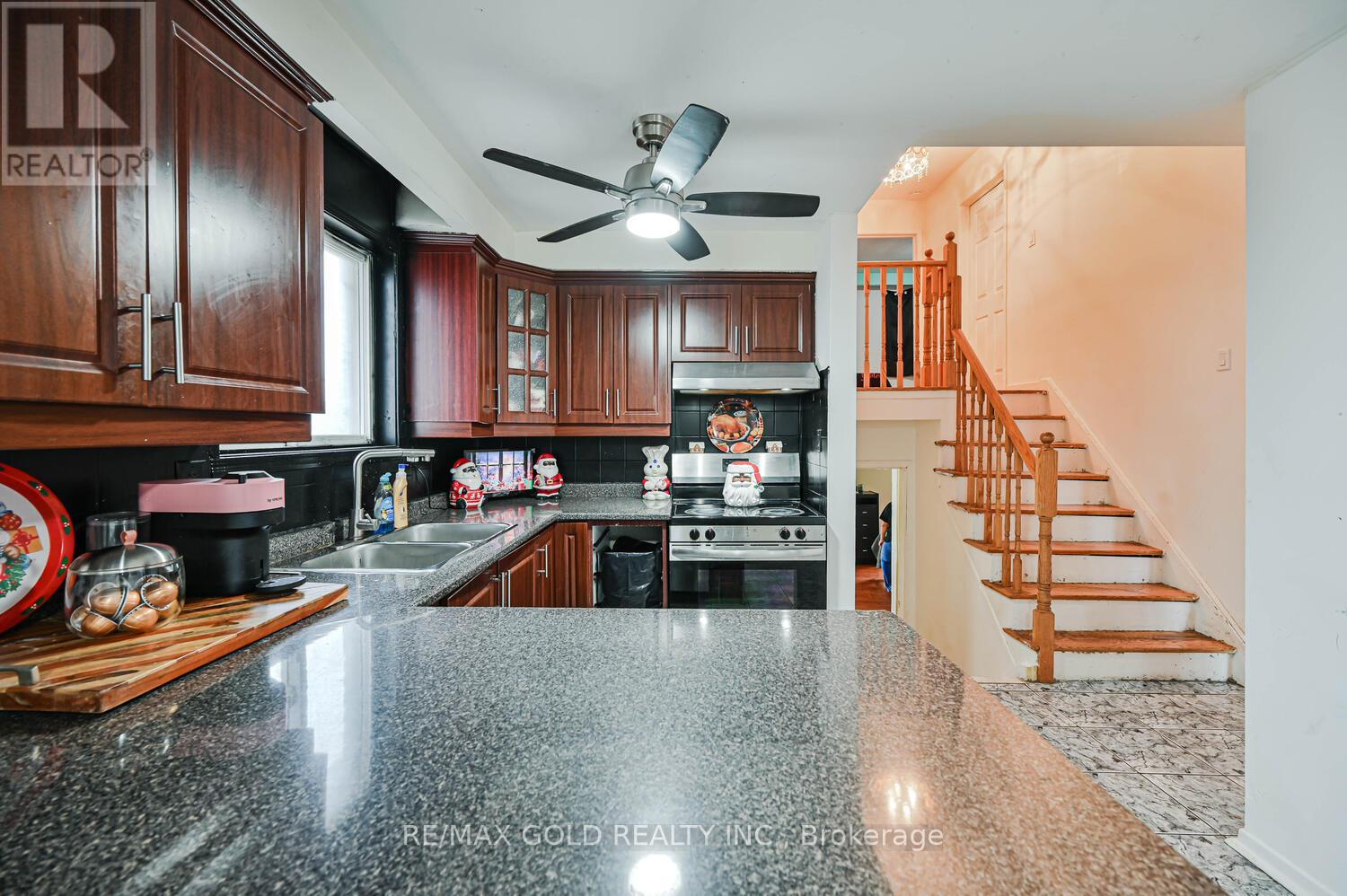 3299 Twilight Road, Mississauga, Ontario  L4T 1Z8 - Photo 18 - W12541244