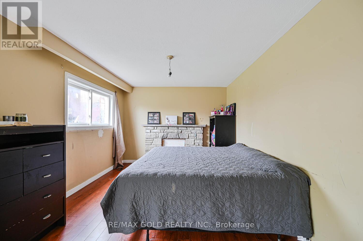 3299 Twilight Road, Mississauga, Ontario  L4T 1Z8 - Photo 33 - W12541244