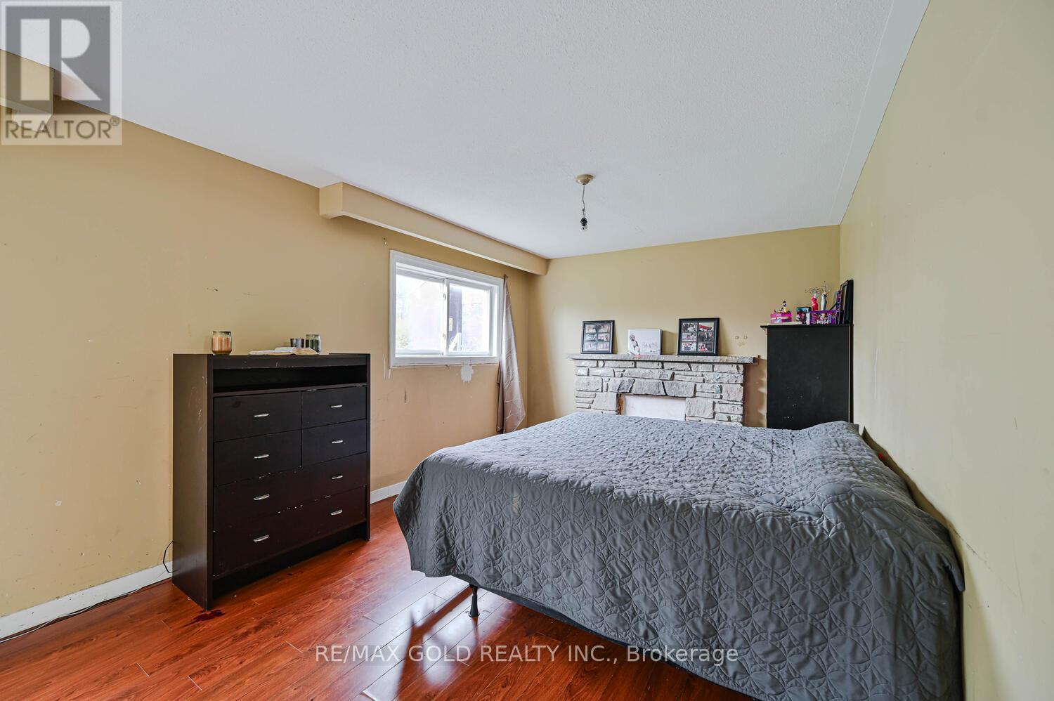 3299 Twilight Road, Mississauga, Ontario  L4T 1Z8 - Photo 34 - W12541244