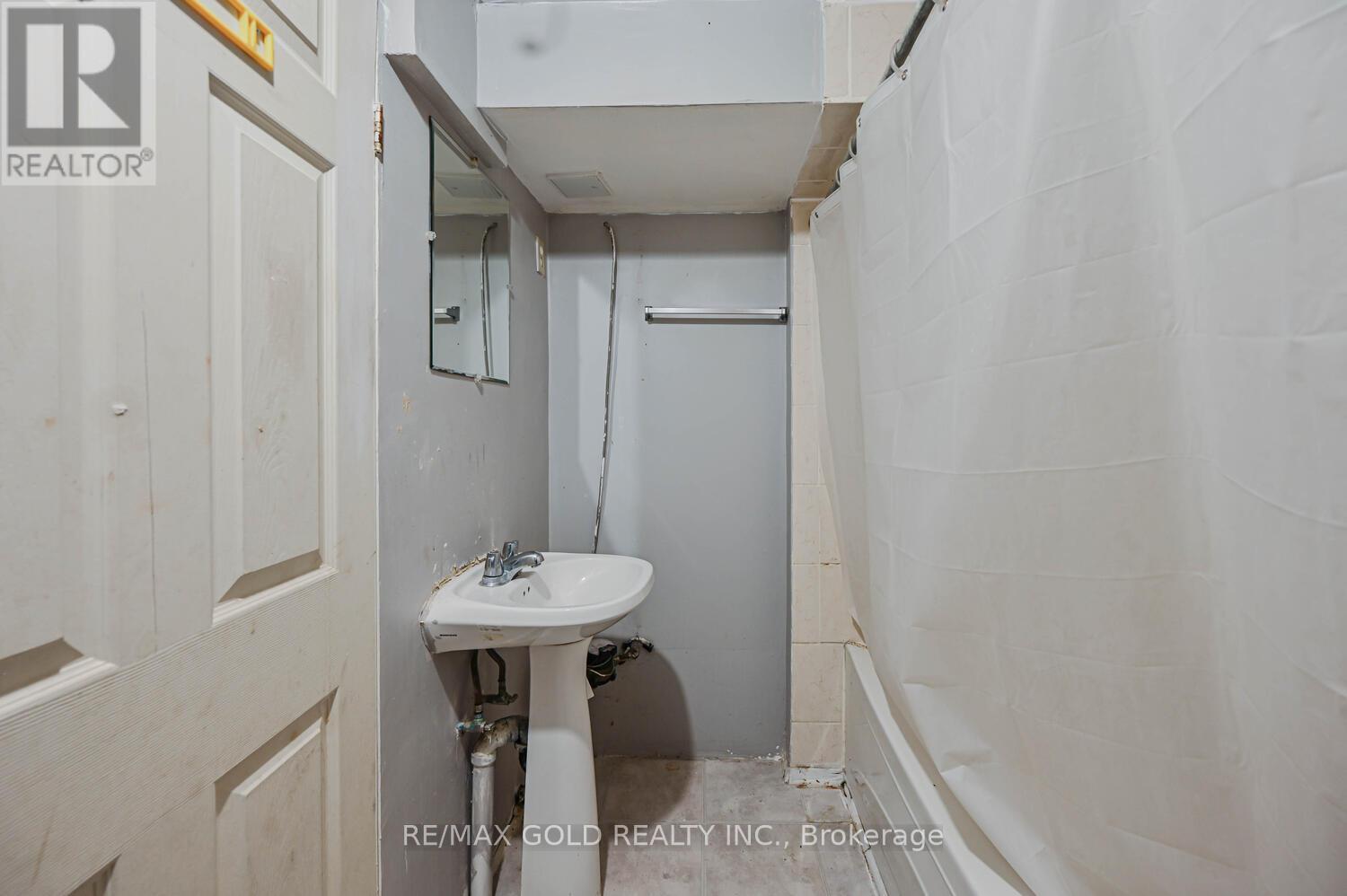 3299 Twilight Road, Mississauga, Ontario  L4T 1Z8 - Photo 44 - W12541244