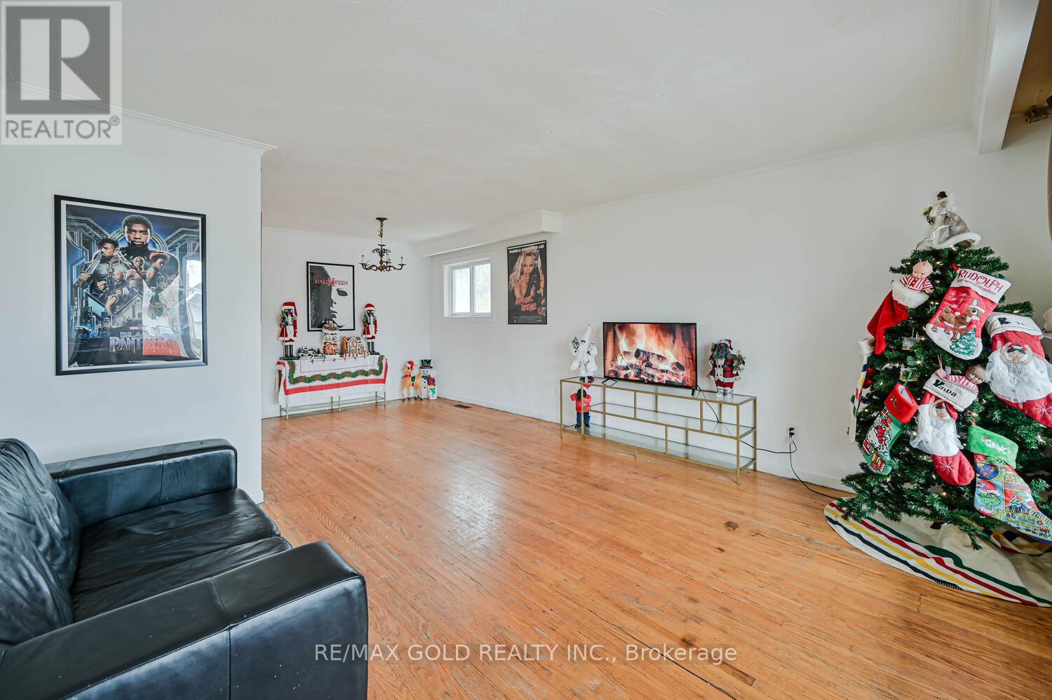 3299 Twilight Road, Mississauga, Ontario  L4T 1Z8 - Photo 9 - W12541244