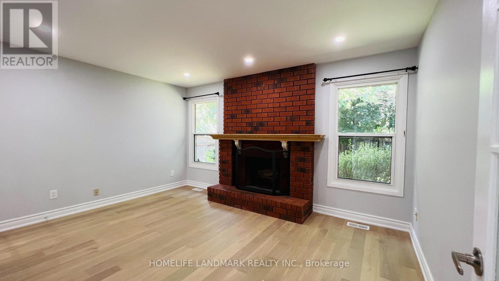 1551 Stoneybrook Trail, Oakville, Ontario  L6M 2R4 - Photo 10 - W12541250