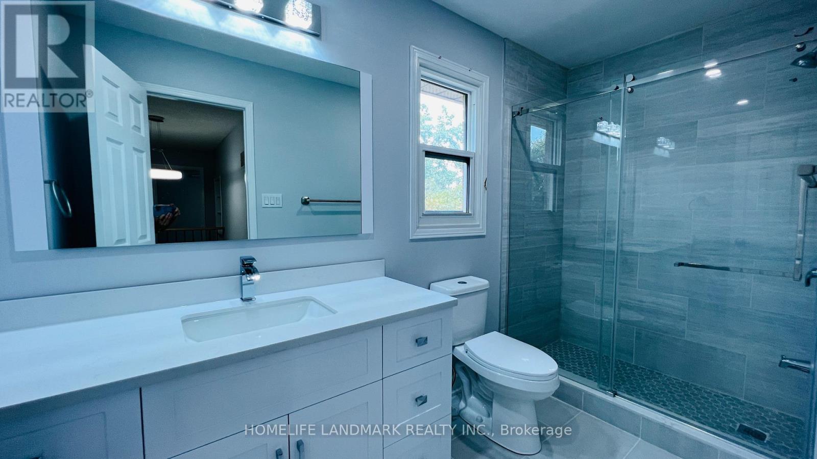 1551 Stoneybrook Trail, Oakville, Ontario  L6M 2R4 - Photo 15 - W12541250