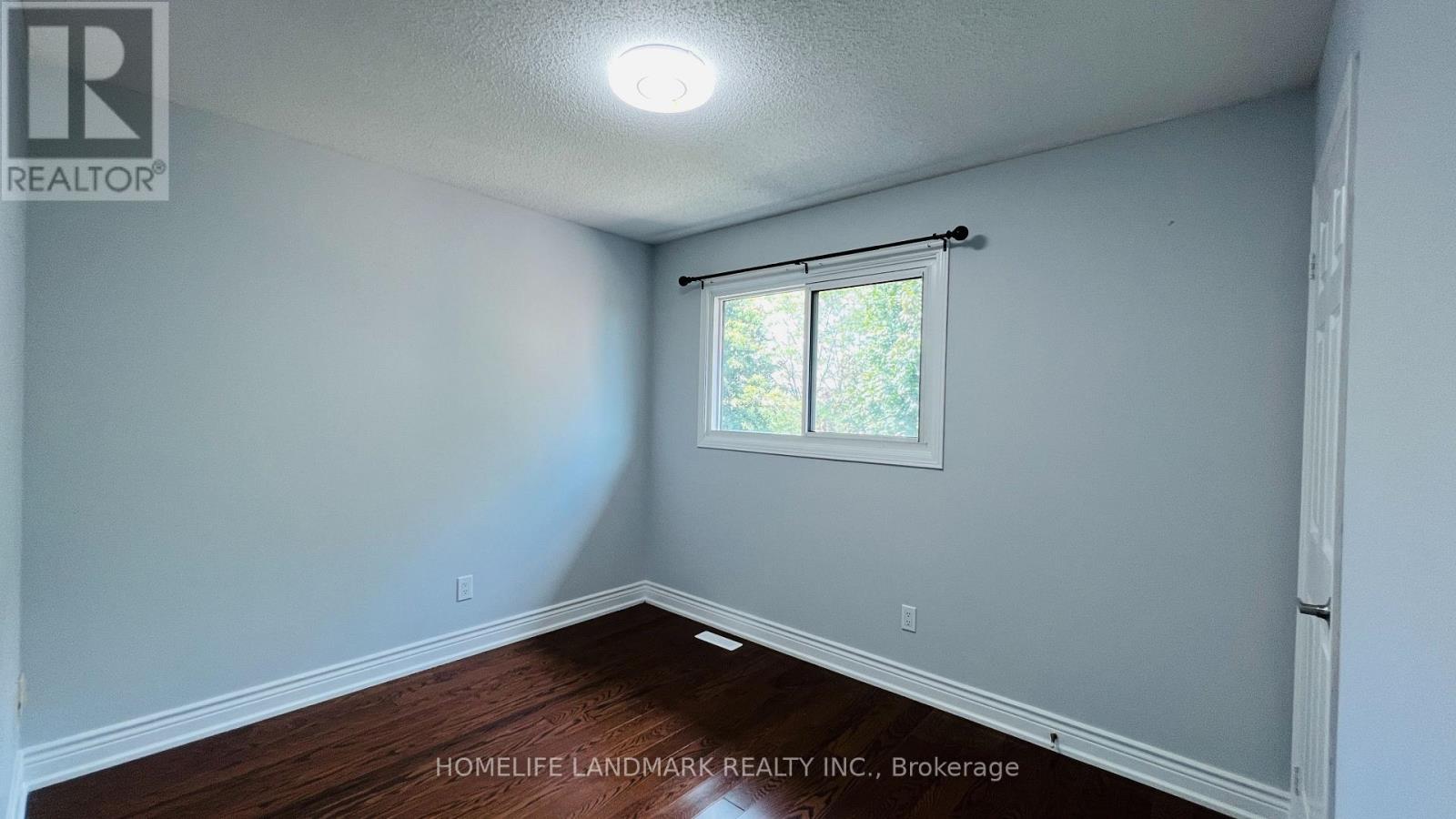 1551 Stoneybrook Trail, Oakville, Ontario  L6M 2R4 - Photo 17 - W12541250