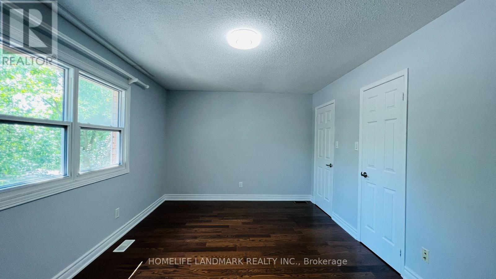 1551 Stoneybrook Trail, Oakville, Ontario  L6M 2R4 - Photo 19 - W12541250