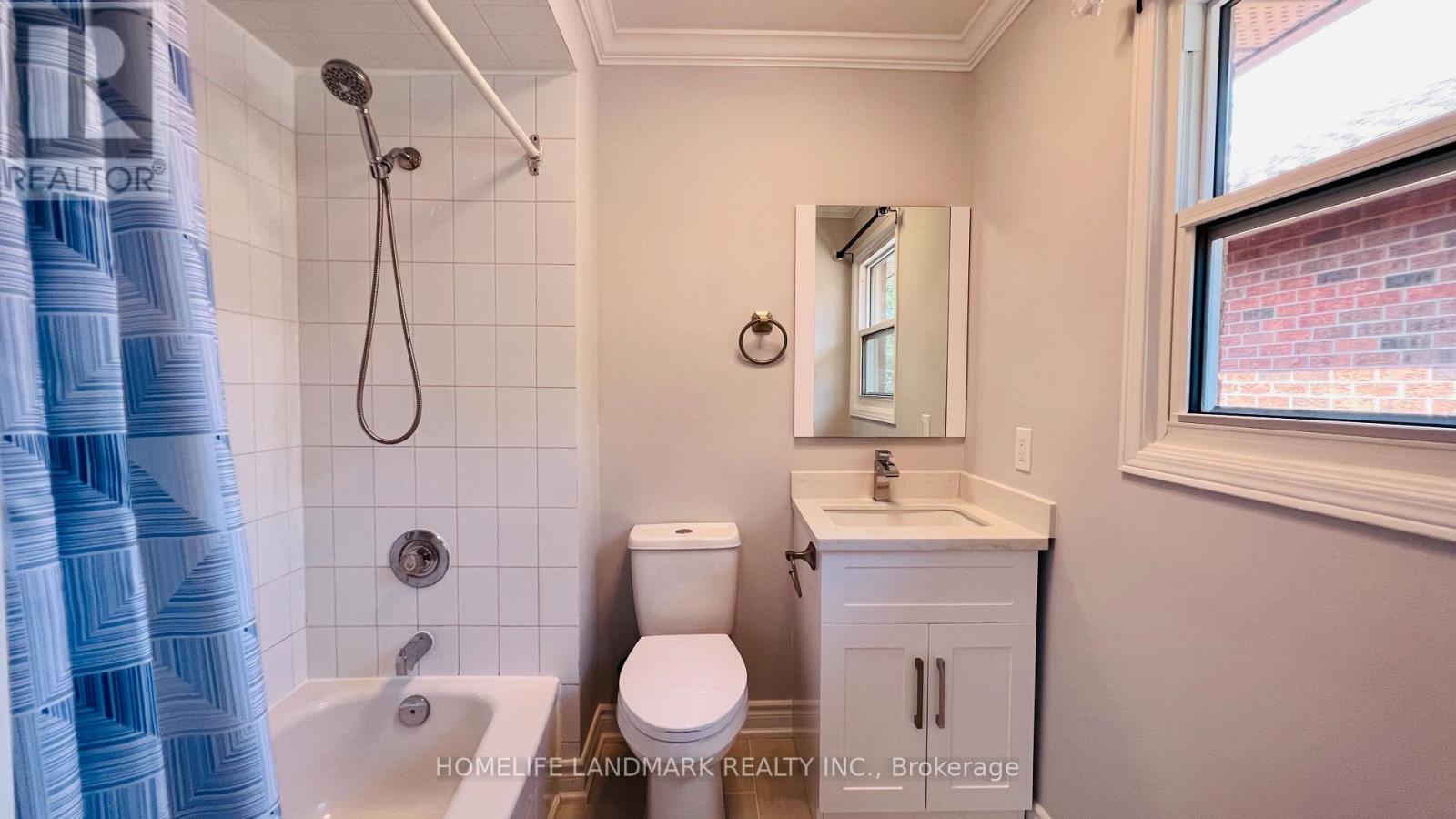 1551 Stoneybrook Trail, Oakville, Ontario  L6M 2R4 - Photo 21 - W12541250