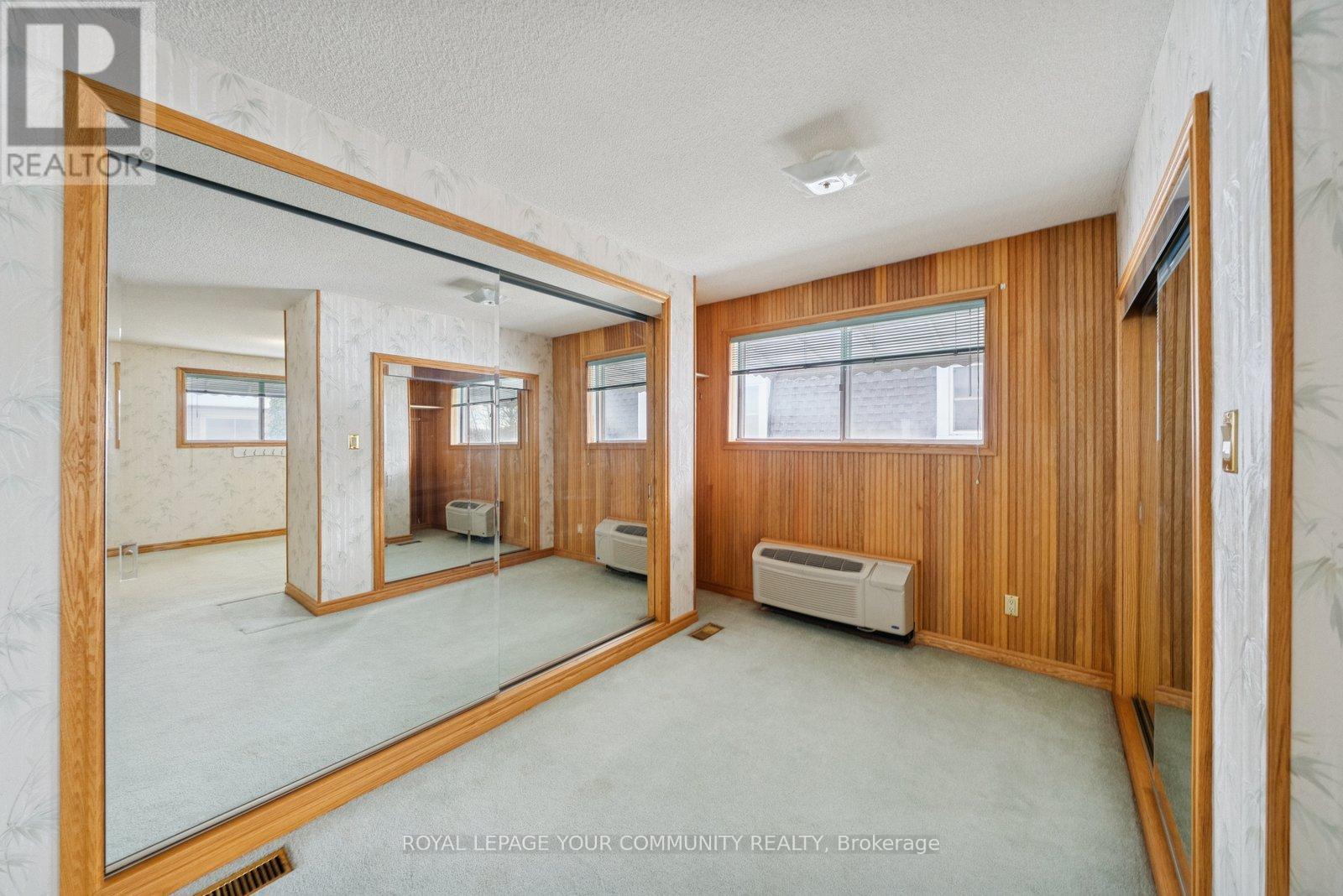 168 Grandravine Drive, Toronto, Ontario  M3J 1B5 - Photo 22 - W12541252