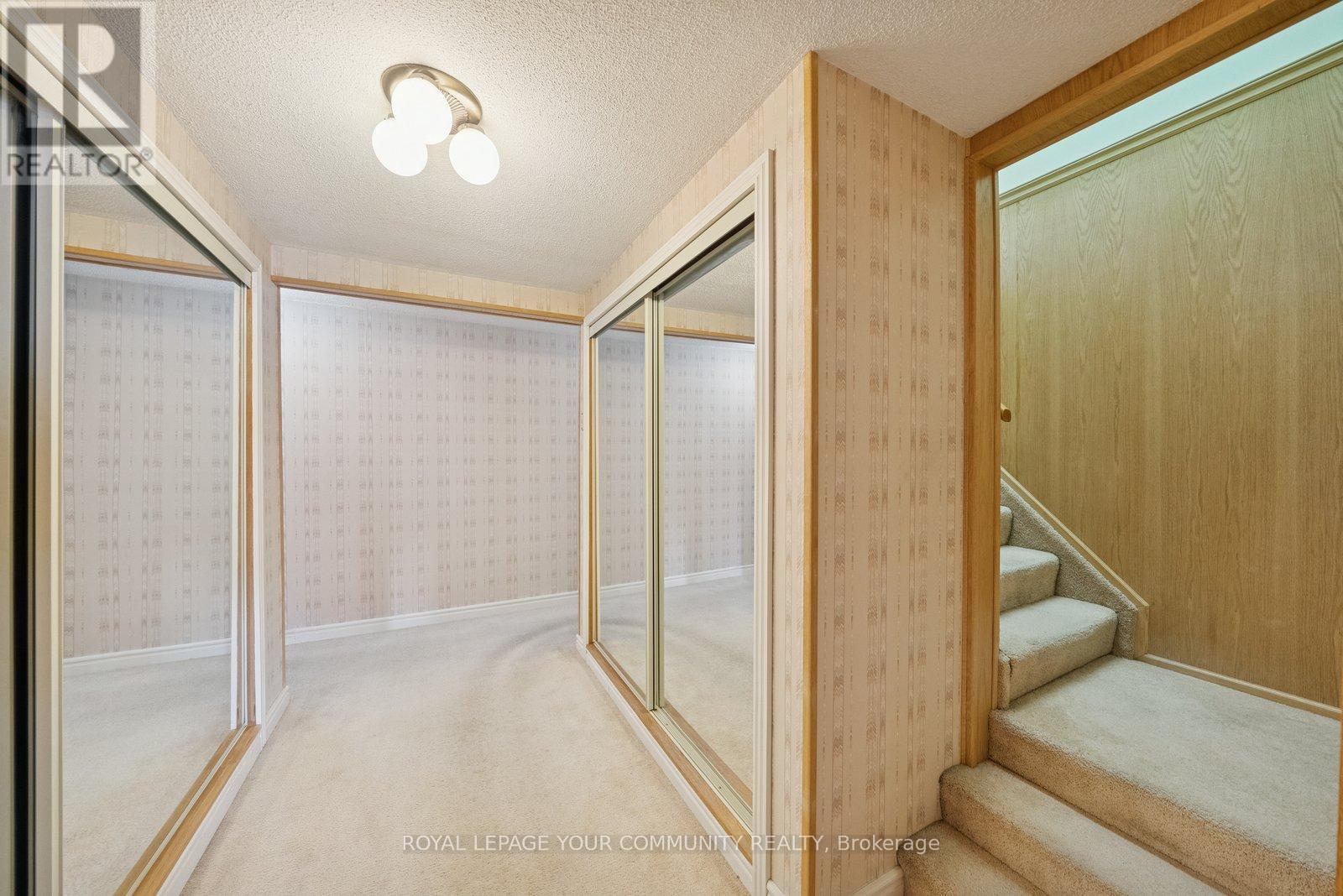 168 Grandravine Drive, Toronto, Ontario  M3J 1B5 - Photo 39 - W12541252