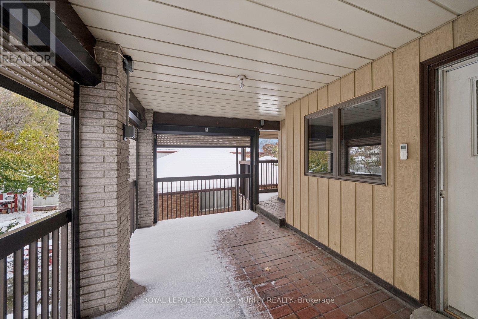 168 Grandravine Drive, Toronto, Ontario  M3J 1B5 - Photo 44 - W12541252