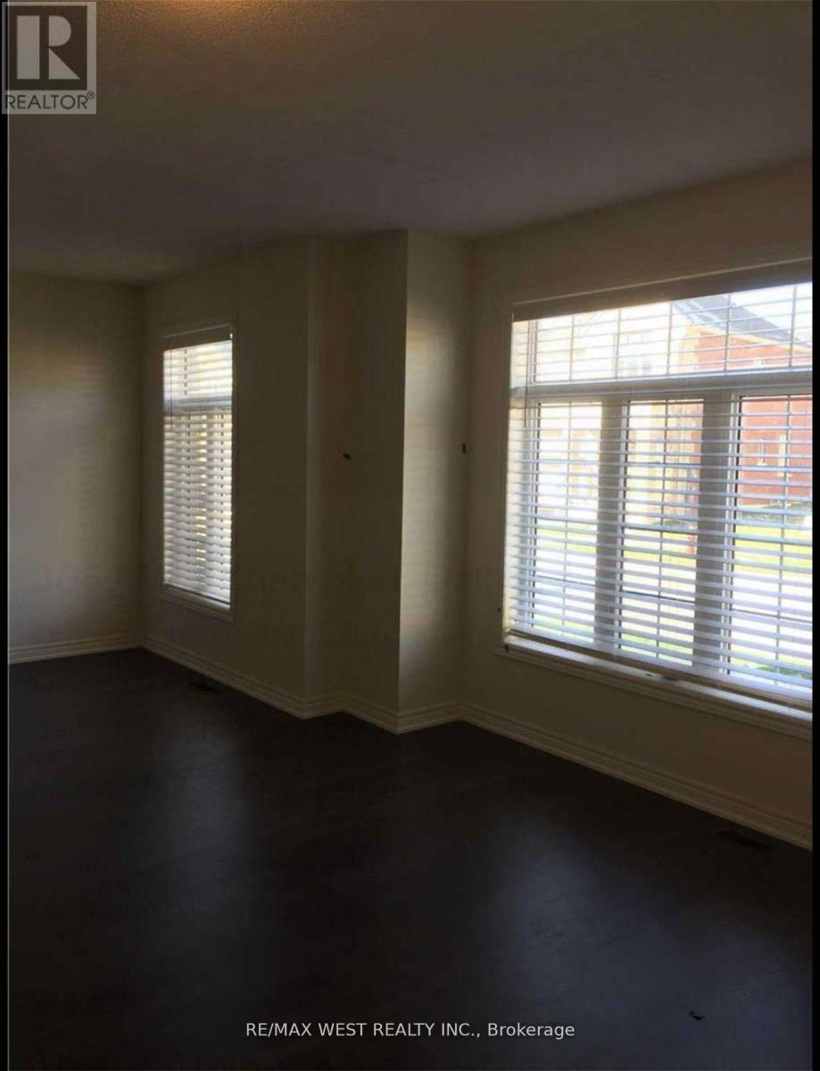 3052 Max Khan Boulevard, Oakville, Ontario  L6H 0S4 - Photo 16 - W12541258