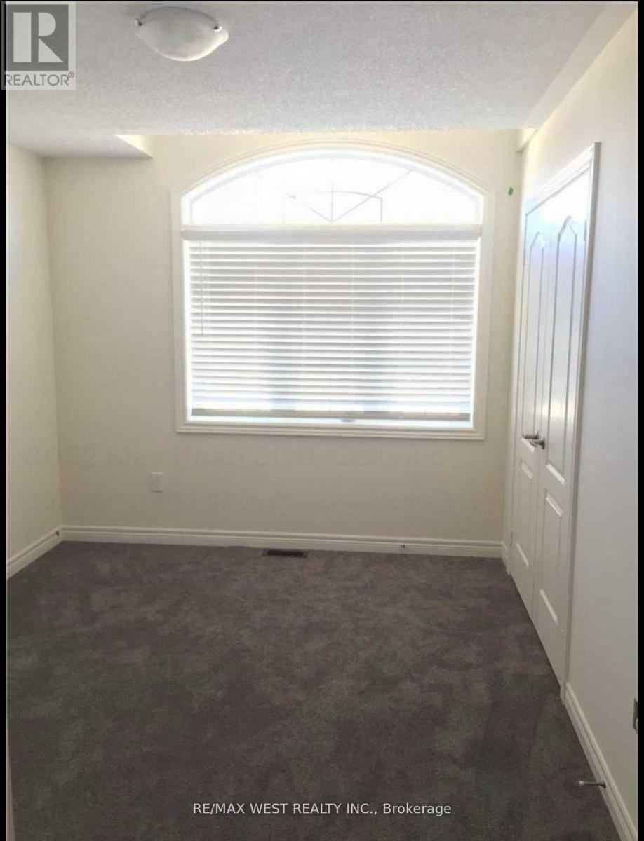 3052 Max Khan Boulevard, Oakville, Ontario  L6H 0S4 - Photo 19 - W12541258