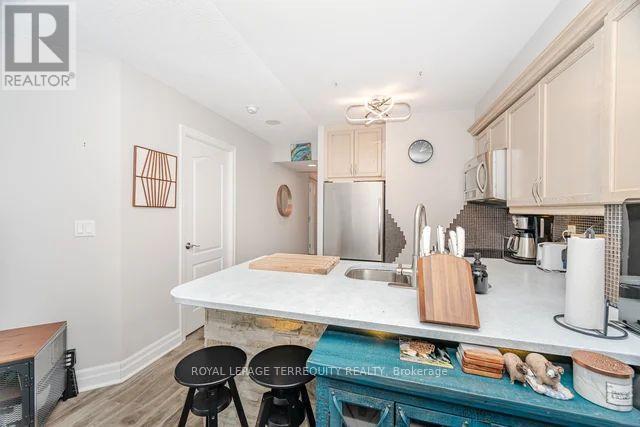 506 - 2121 Lake Shore Boulevard W, Toronto, Ontario M8V 4E9 - Photo 11 - W12541320