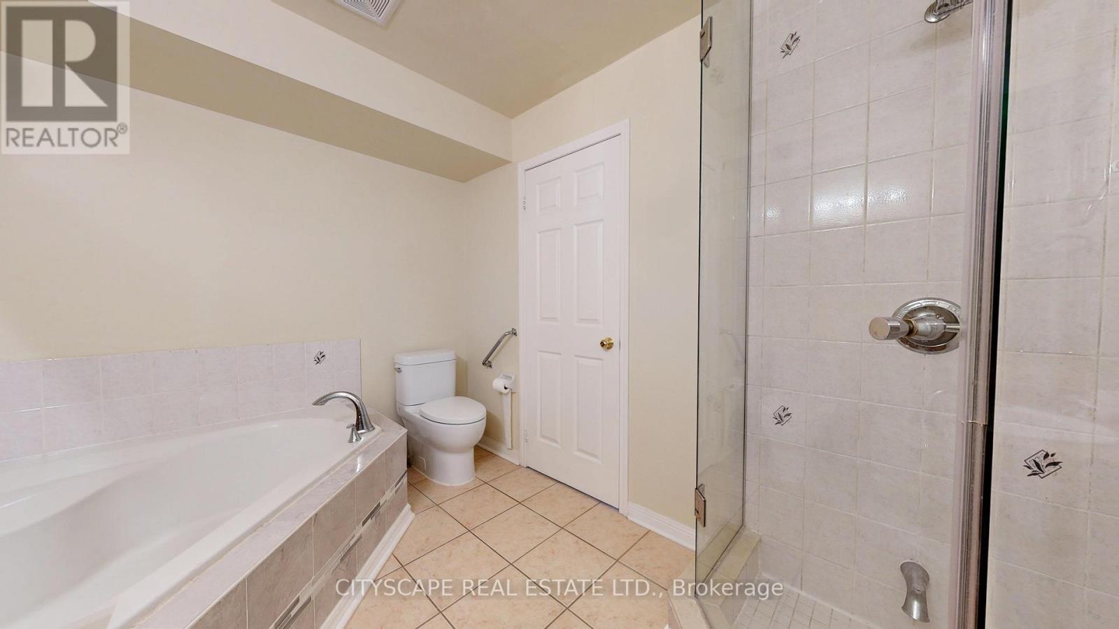 50 - 3061 Finch Avenue W, Toronto, Ontario  M9M 0A7 - Photo 29 - W12541322