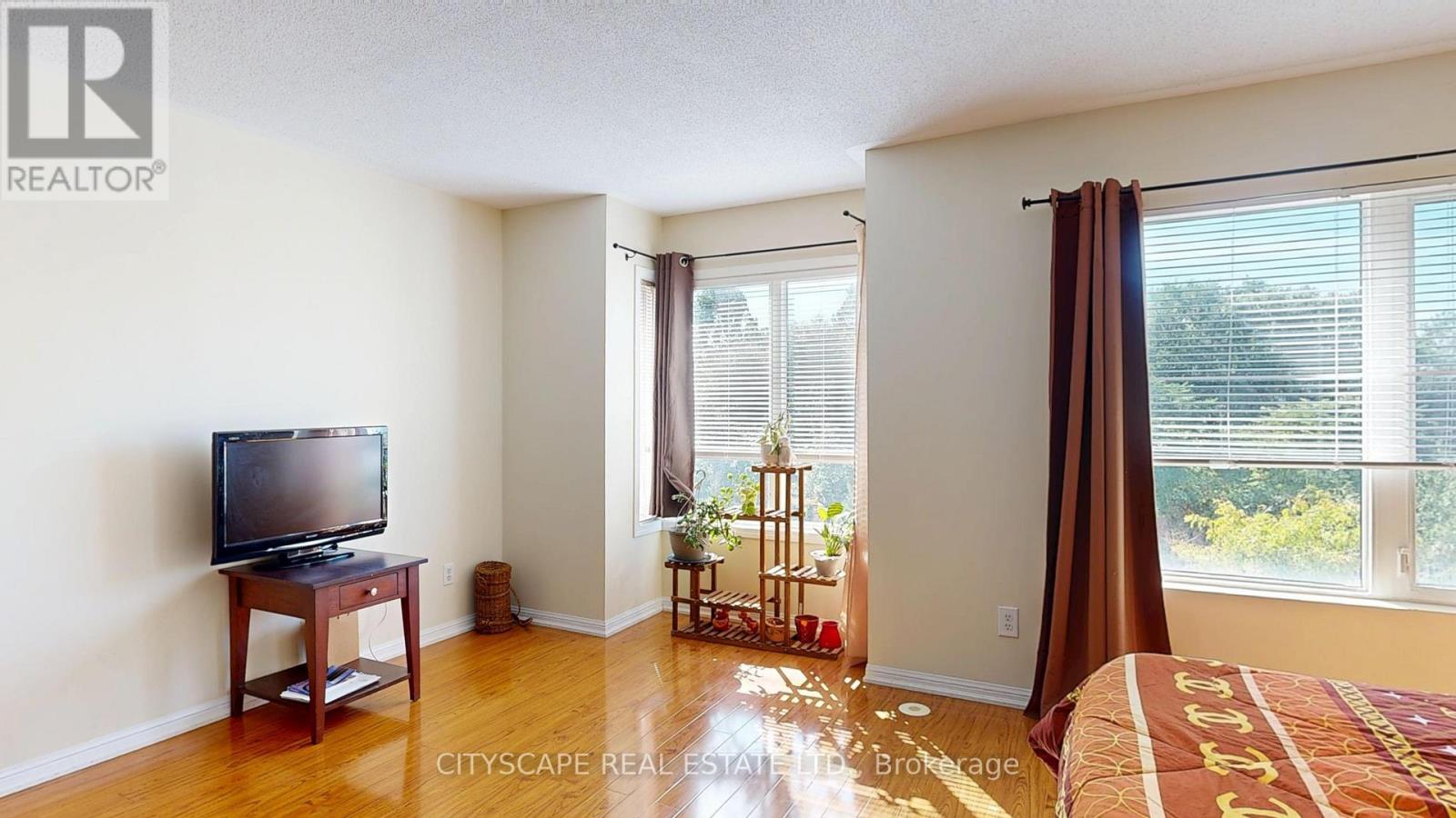 50 - 3061 Finch Avenue W, Toronto, Ontario  M9M 0A7 - Photo 36 - W12541322