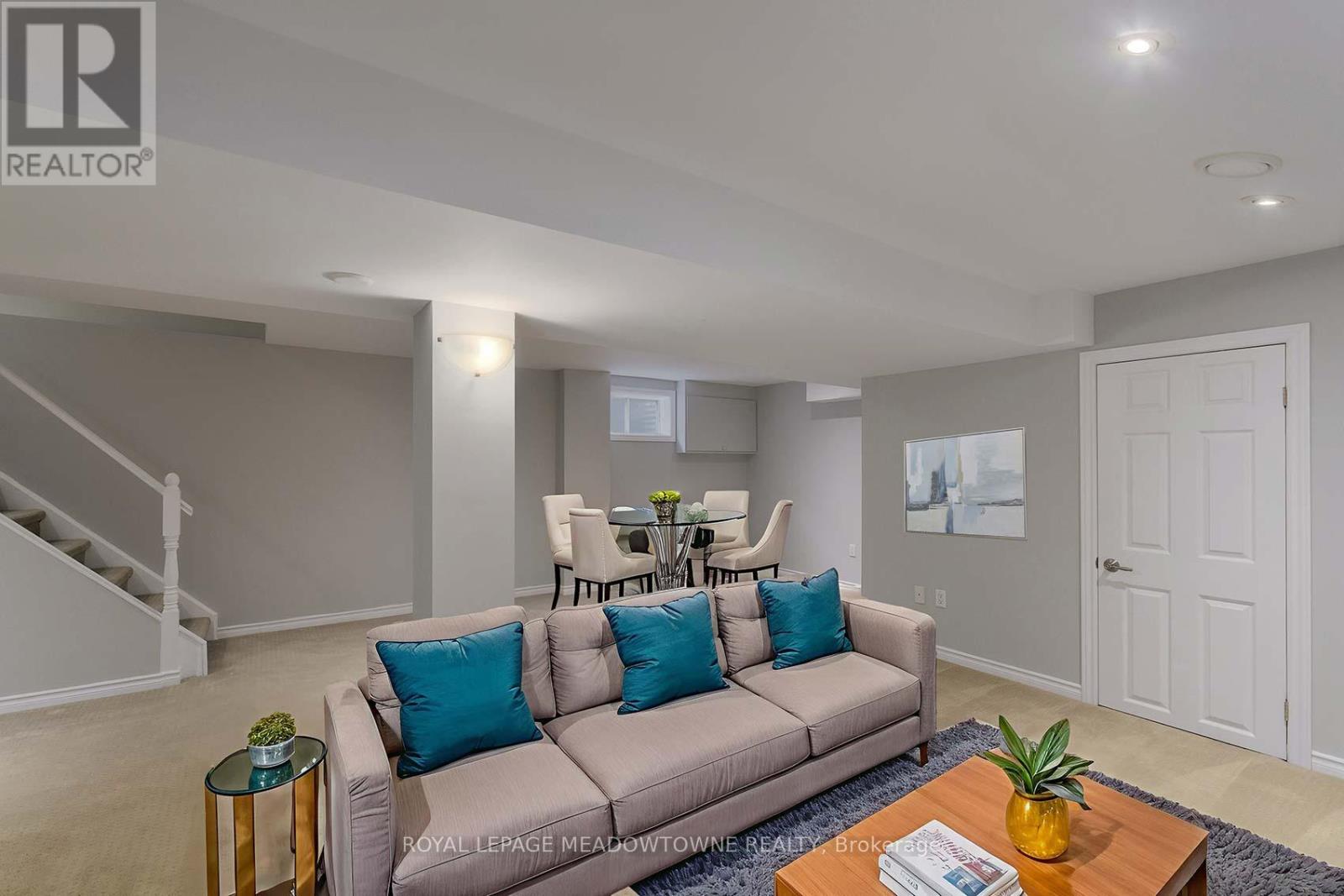 2374 Hargood Place, Mississauga, Ontario  L5M 3G2 - Photo 23 - W12541360