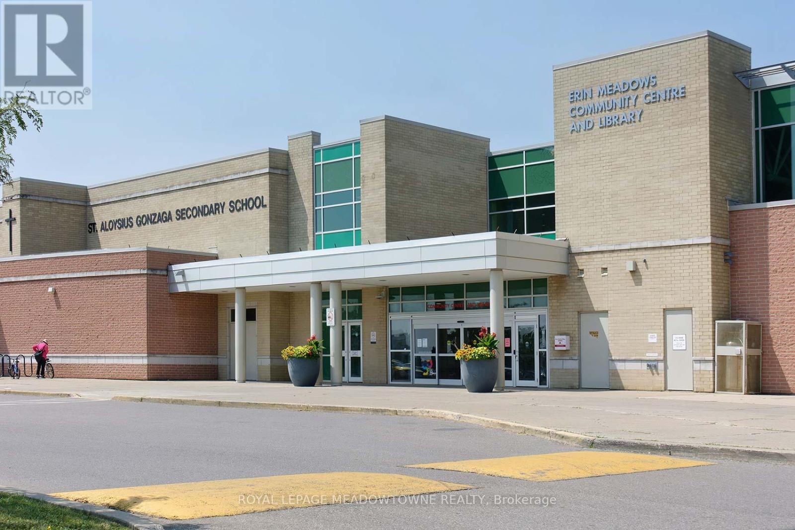 2374 Hargood Place, Mississauga, Ontario  L5M 3G2 - Photo 38 - W12541360