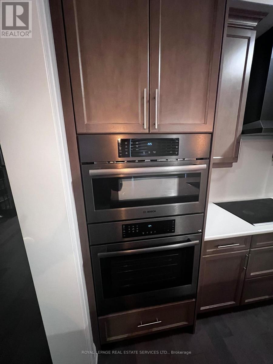 600 Boyd Lane, Milton, Ontario  L9E 1W6 - Photo 11 - W12541392