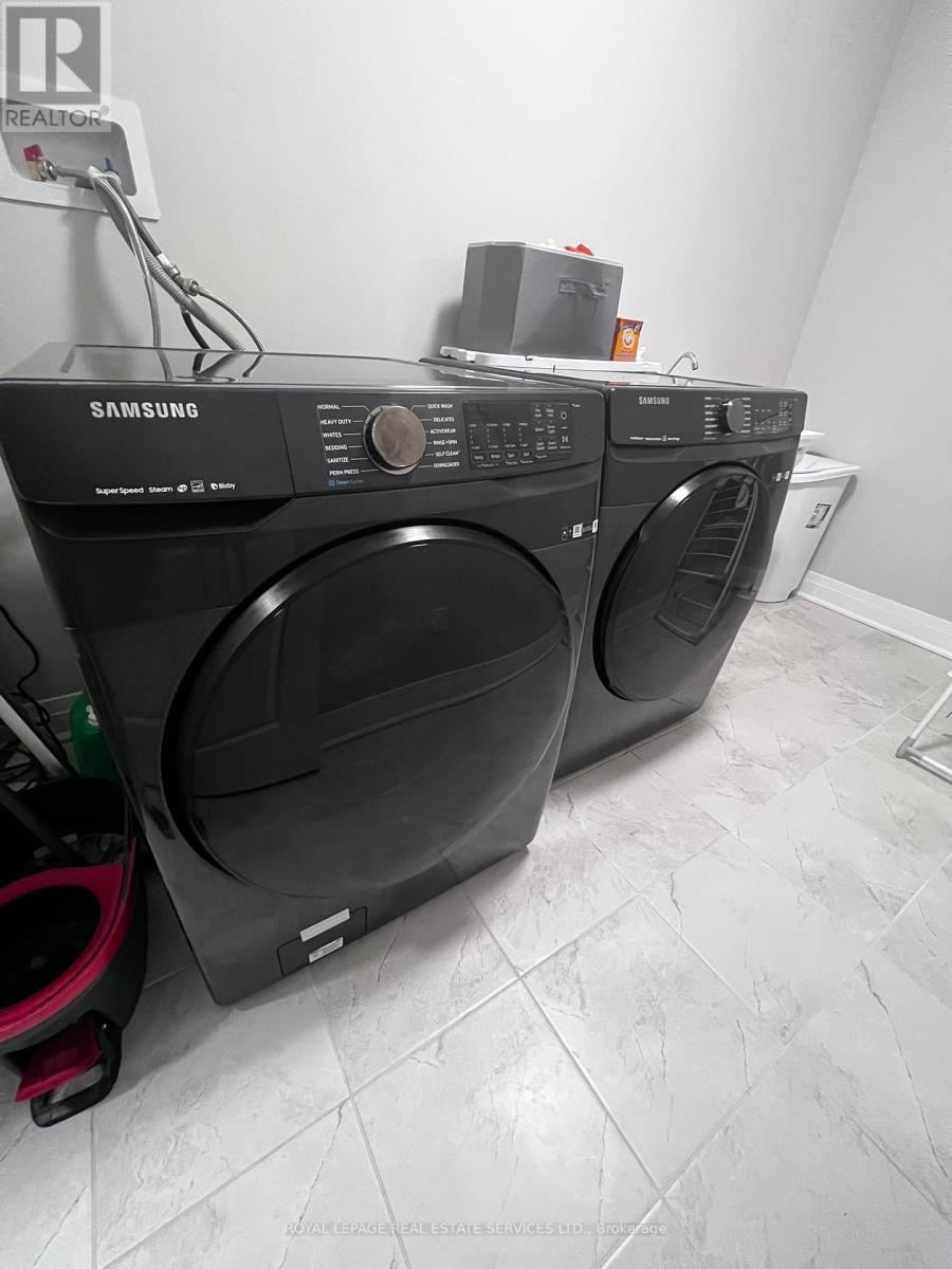 600 Boyd Lane, Milton, Ontario  L9E 1W6 - Photo 12 - W12541392