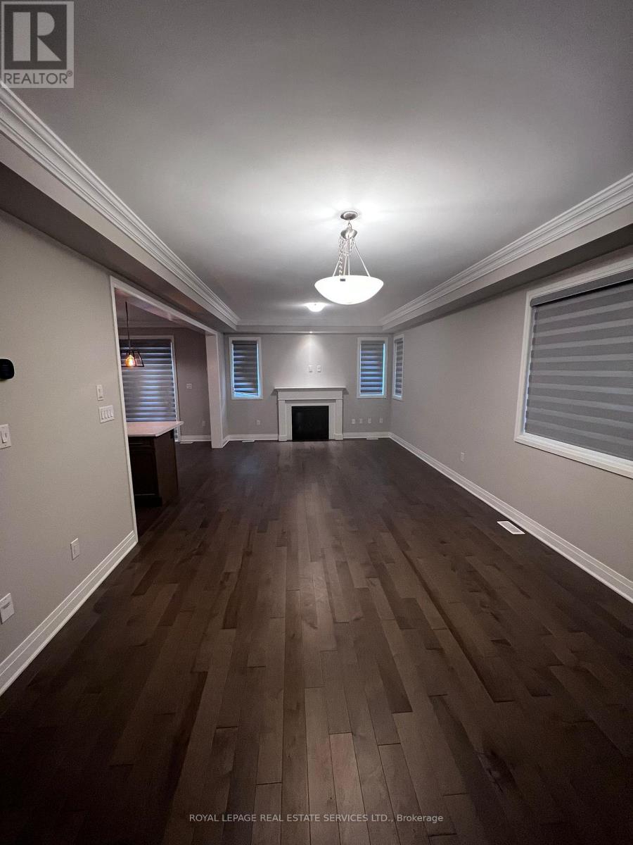 600 Boyd Lane, Milton, Ontario  L9E 1W6 - Photo 6 - W12541392