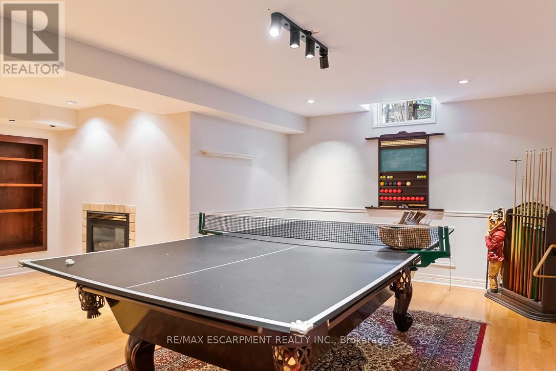 1146 Upper River Court, Mississauga, Ontario  L5W 1C2 - Photo 40 - W12541406