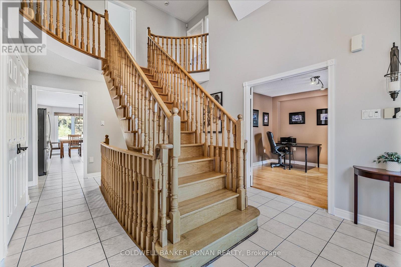 16 Indiana Drive, Caledon, Ontario  L7E 0C6 - Photo 12 - W12541416