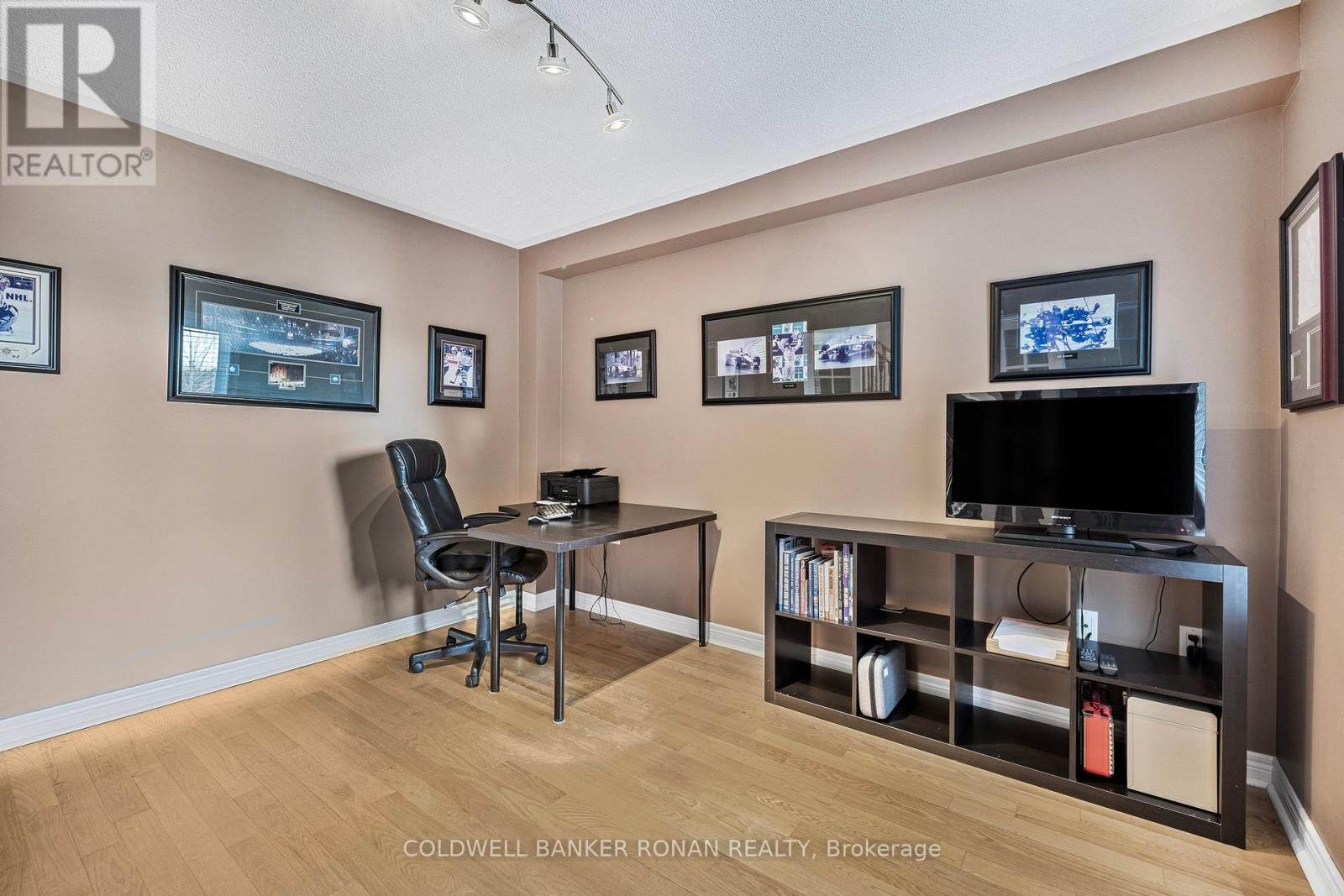 16 Indiana Drive, Caledon, Ontario  L7E 0C6 - Photo 15 - W12541416