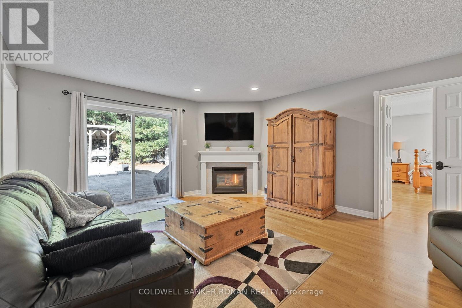 16 Indiana Drive, Caledon, Ontario  L7E 0C6 - Photo 22 - W12541416