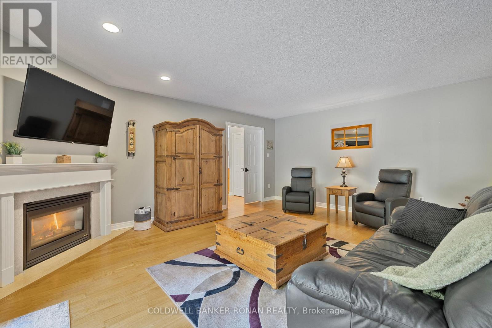 16 Indiana Drive, Caledon, Ontario  L7E 0C6 - Photo 23 - W12541416