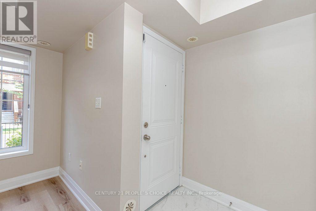 25 - 47 Hays Boulevard, Oakville, Ontario  L6H 0J1 - Photo 10 - W12541430