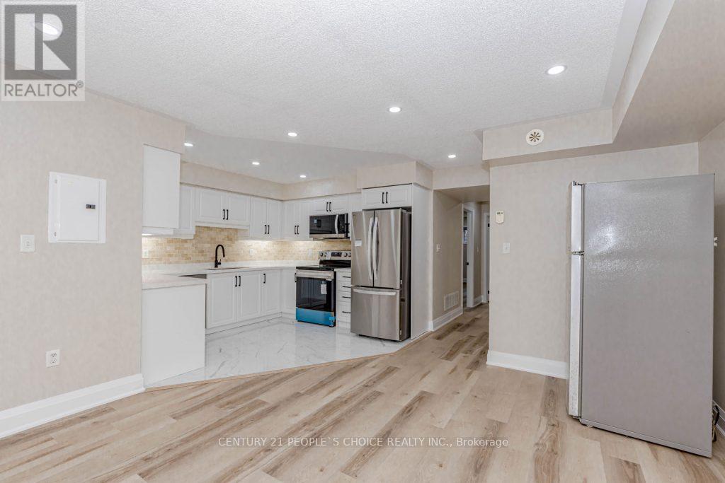 25 - 47 Hays Boulevard, Oakville, Ontario  L6H 0J1 - Photo 17 - W12541430