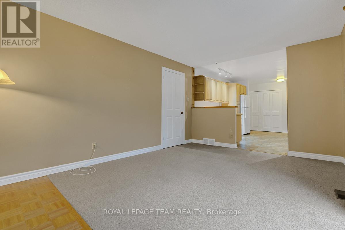 16 Barnstable Drive, Ottawa, Ontario  K2J 1Z6 - Photo 21 - X12476573