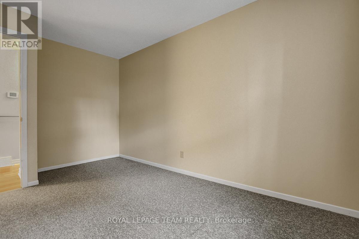 16 Barnstable Drive, Ottawa, Ontario  K2J 1Z6 - Photo 33 - X12476573