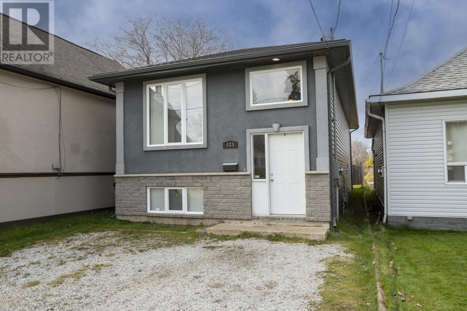 425 Bernard St, Thunder Bay, Ontario  P7C 4H6 - Photo 2 - TB253471