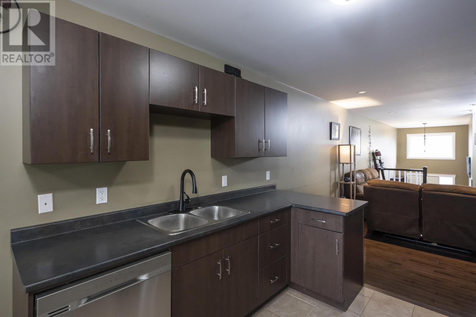 425 Bernard St, Thunder Bay, Ontario  P7C 4H6 - Photo 9 - TB253471