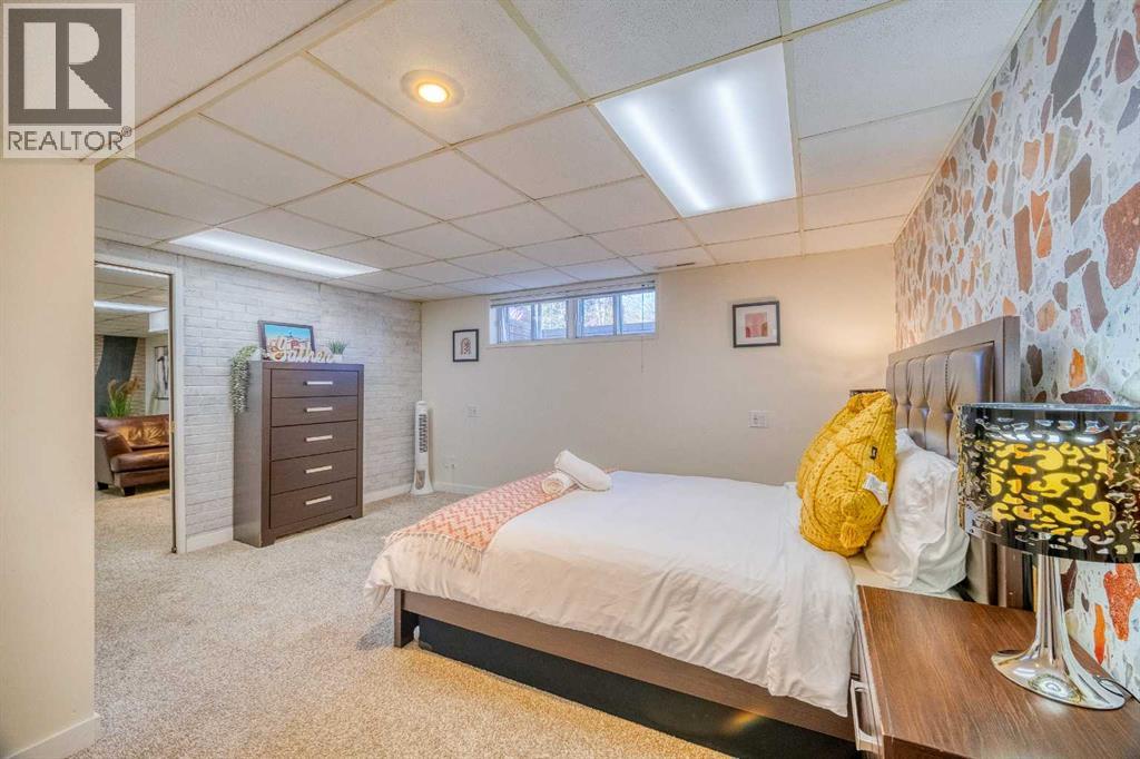 2715 63 Avenue Sw, Calgary, Alberta  T3E 5J6 - Photo 37 - A2255940