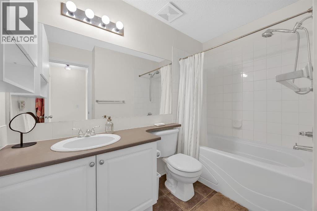 104 Stonemere Place, Chestermere, Alberta  T1X 1N1 - Photo 31 - A2263355