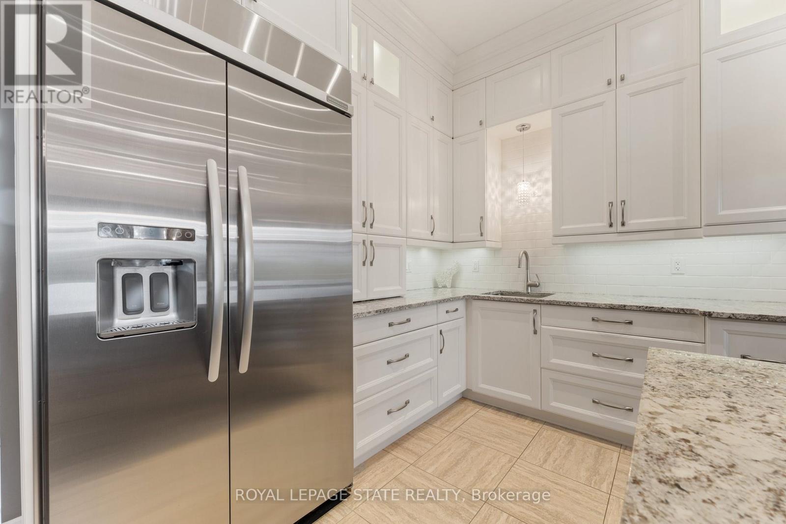 9848 Twenty Road W, Hamilton, Ontario  L0R 1W0 - Photo 17 - X12541152