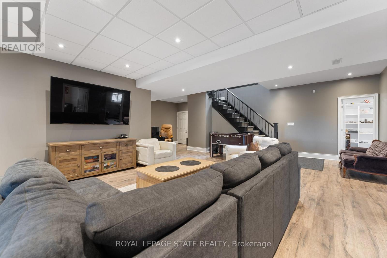 9848 Twenty Road W, Hamilton, Ontario  L0R 1W0 - Photo 33 - X12541152