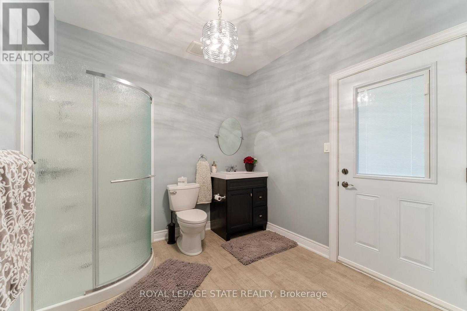 9848 Twenty Road W, Hamilton, Ontario  L0R 1W0 - Photo 36 - X12541152