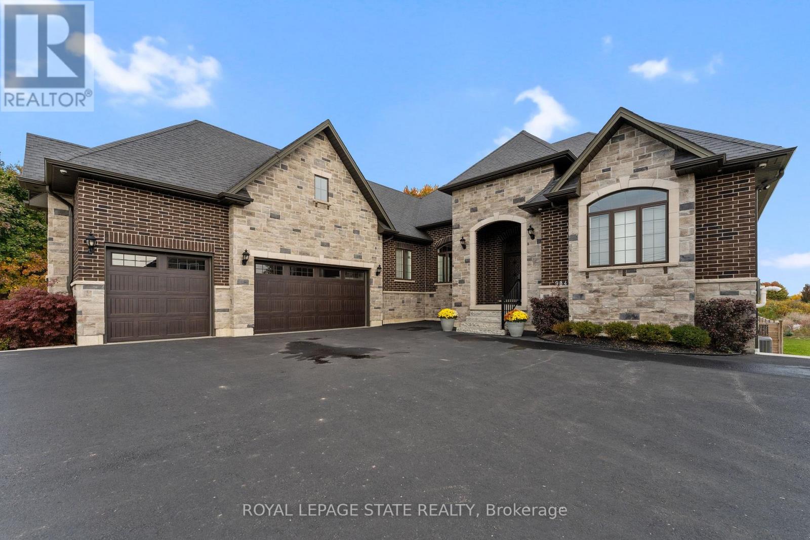 9848 Twenty Road W, Hamilton, Ontario  L0R 1W0 - Photo 7 - X12541152